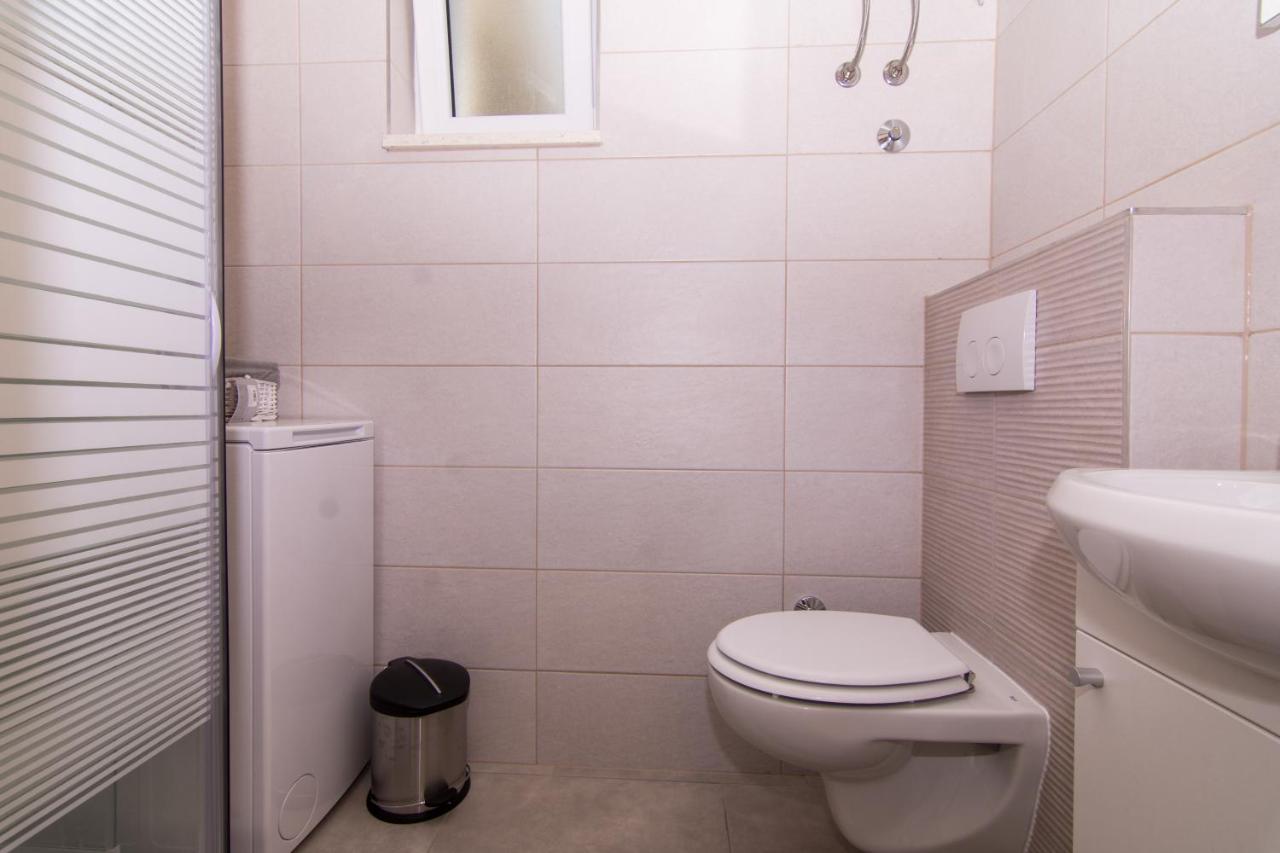 Apartmani Mlacic Donji Okrug  Eksteriør billede